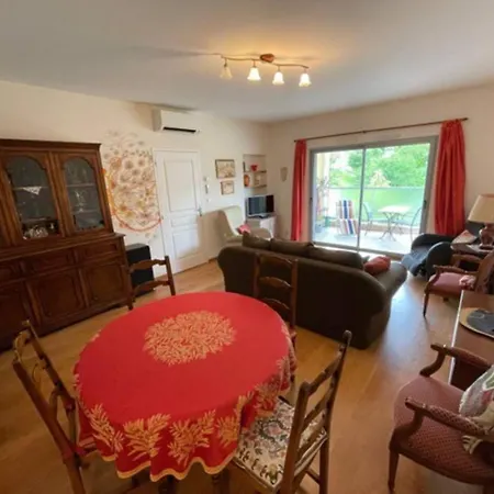 L'evasion - Draps Compris, Climatisation, Parking Appartement *